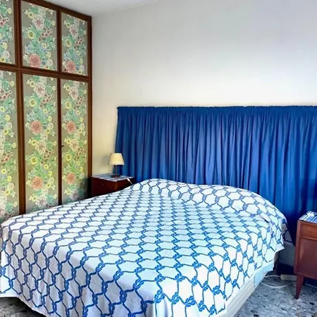 Il Platano Con Giardino Beachfront