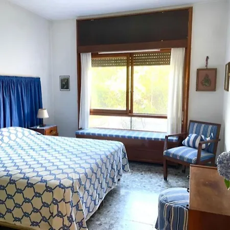Il Platano Con Giardino Beachfront *